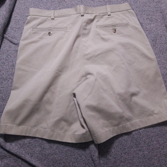 Billabong & Jos A Bank Shorts 36 Bundle - Picture 6 of 8